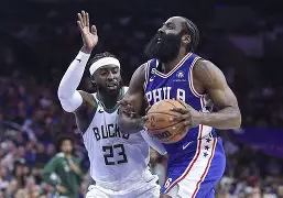 人遭遇雄鹿逆转，米德尔顿杀死比赛